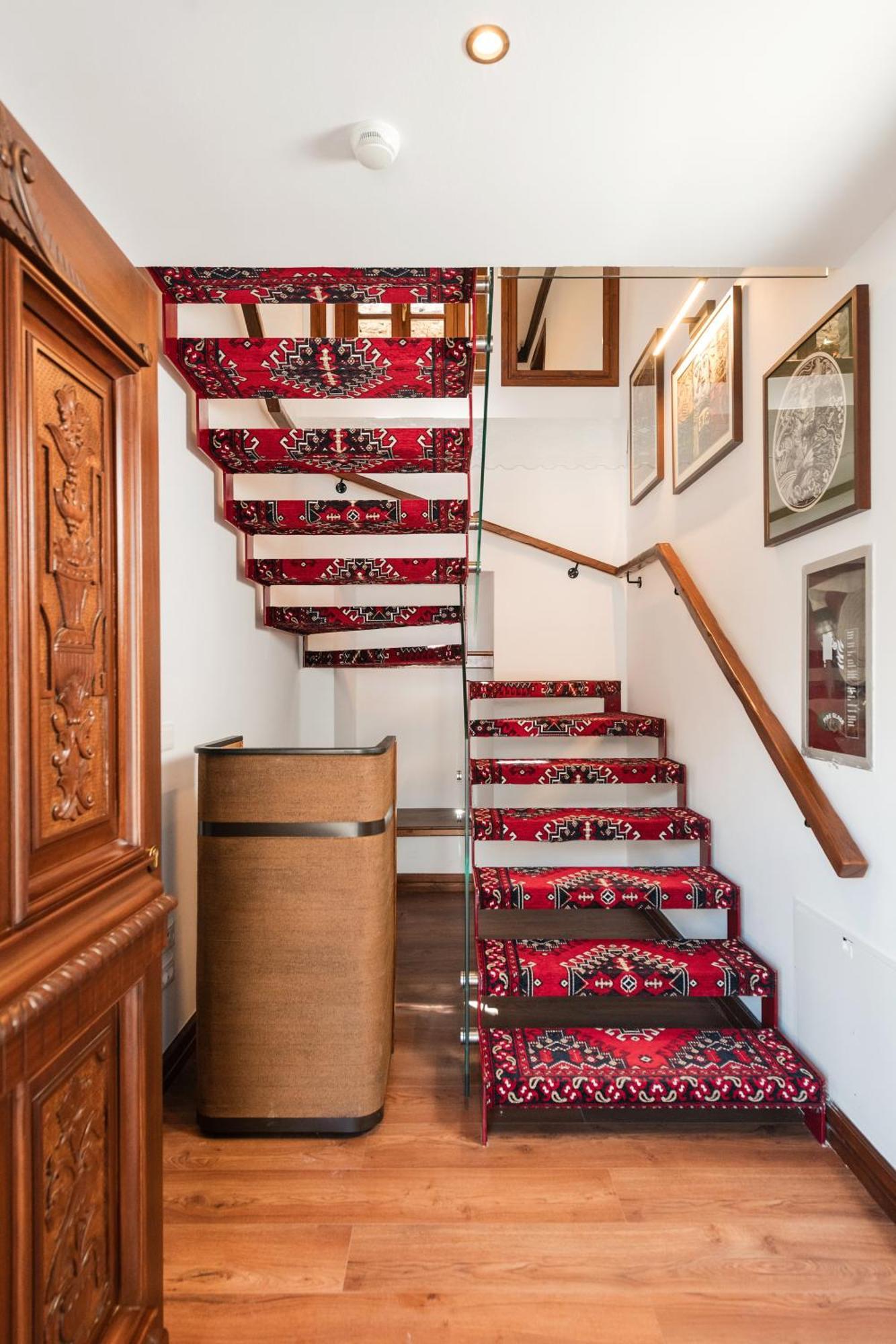 Dam Stone Boutique Hotel Gjirokastra Kültér fotó